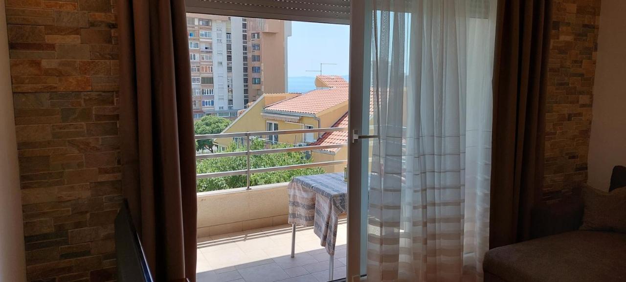 Cozy Apartment With Free Private Parking Σπλιτ Εξωτερικό φωτογραφία